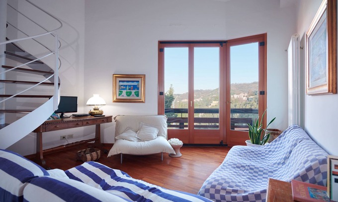 Lerici Apartment | beautiful apartment with stunning views of the Gulf, iperaccessoriato, elegant
