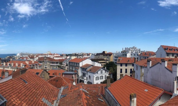 Biarritz City Centre Apartment | Beautiful appart for 2/4 person, amazing view