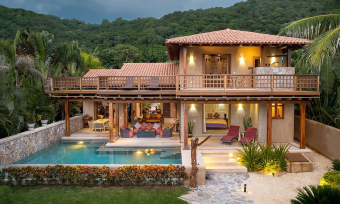 Troncones House | Beautiful Beach front home with 3 bedrooms and 3 1/2 bathrooms.