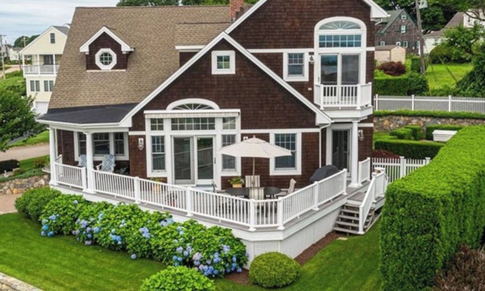 Bonnet Shores House | Beautiful Beach House with fantastic ocean views! Short walk to beach.