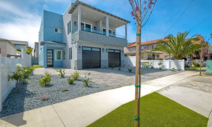 Imperial Beach Condo | Beautiful Beach Condo Steps to the Sand