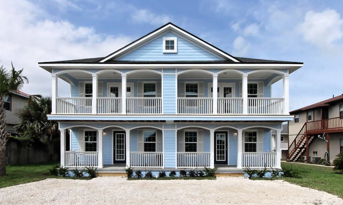 Butler Beach Villa | Beautiful Beachside Villas Ocean View ! Family and Pet Friendly !