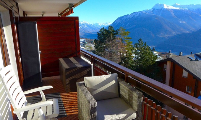 Chermignon Apartment | Beautiful apartment for 5 people with WIFI, TV and balcony