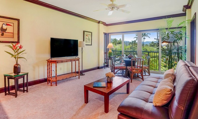 Wailua Condo | Beautiful condo with pool, slides, hot tub, beach access, gym & AC