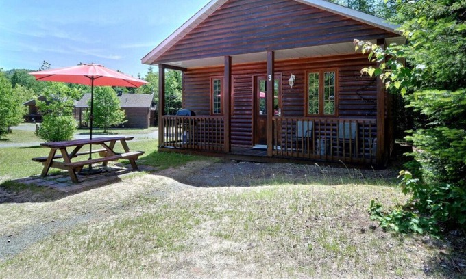 Val David House | Beautiful cottage in Val-David - Log house #3