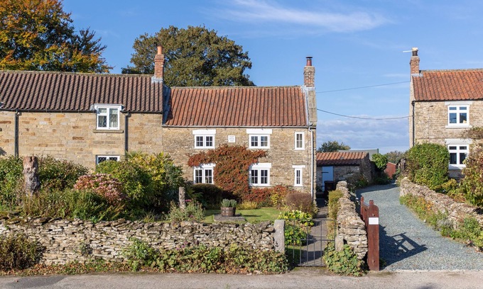 Cropton Cottage | Beautiful Cottage sleeping 4