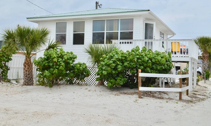 Fort Myers Beach Cottage | Beautiful deck view of the beach!