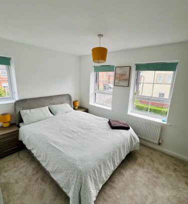 Northwich House | Beautiful Double Room with Private Bathroom