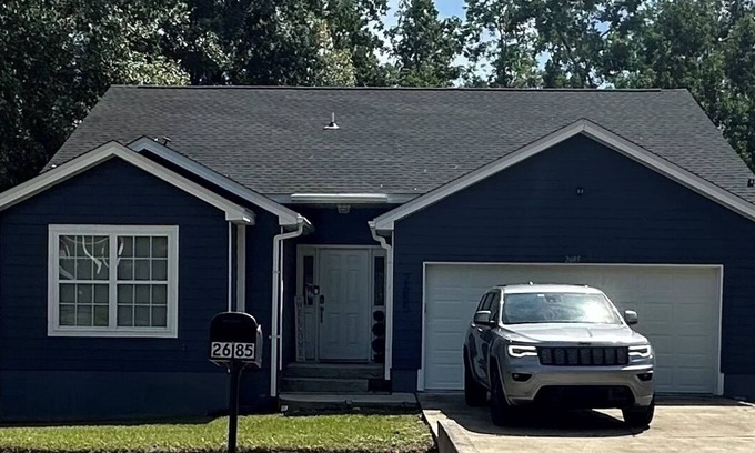 Tallahassee House | Beautiful Family Home