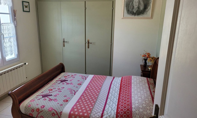 Bretignolles-sur-Mer House | Beautiful 6/8 person house 200m from the sea+ large shared swimming pools