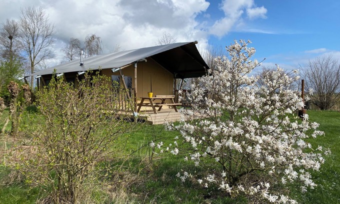 Enumatil Cabin | Beautiful furnished safaritent with private bathroom in separate building (4-p.)