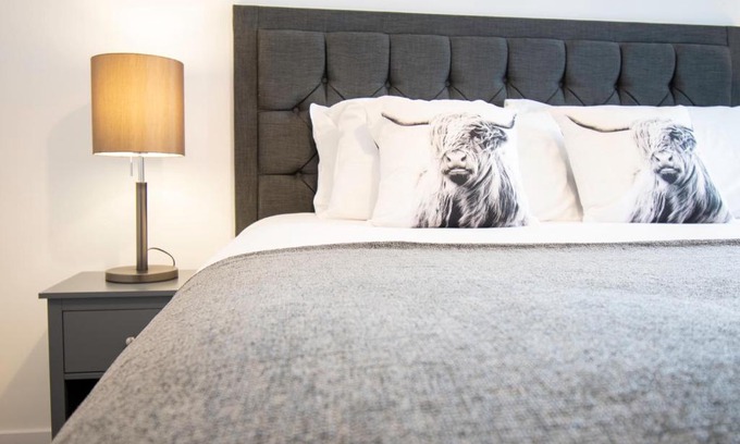 Shawlands House | Beautiful Glasgow South Home - Pass the Keys