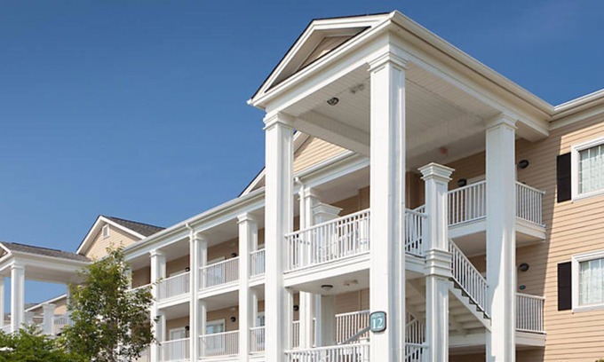 Myrtle Beach Hotel | Beautiful Guest Room at Harbour Lights
