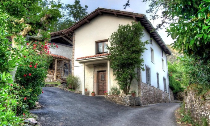 San Juan de Parres House | Beautiful holiday home La Rondita