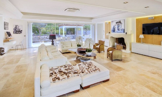 Westerland House | Beautiful holiday home for rent with a private terrace