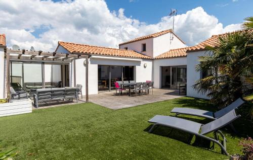 Saint-Jean-de-Monts House | Beautiful Home In Saint Jean De Monts