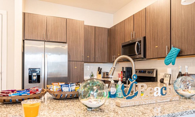 Southside Apartment | Beautiful Home Away From Home