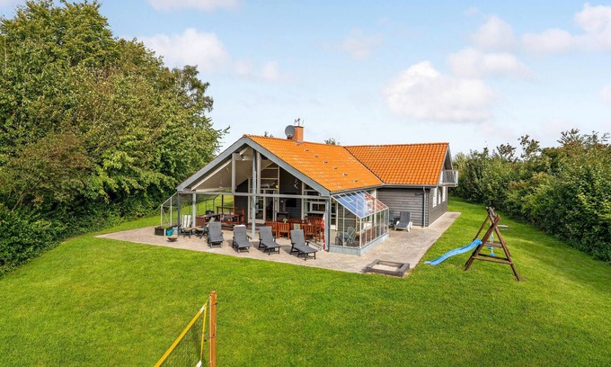 Helberskov Strand House | Beautiful home in Hadsund with sauna