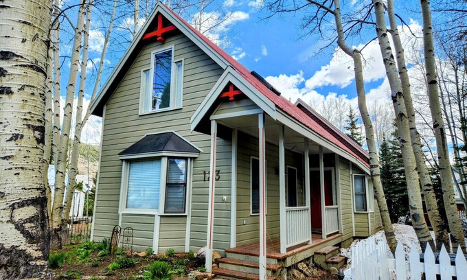 Crested Butte House | Beautiful home in downtown Crested Butte, dog friendly!
