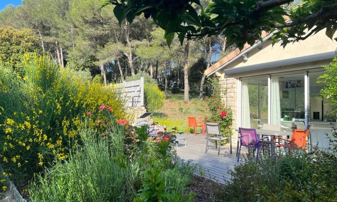 Taillades House | Beautiful house in the heart of its pine forest - private pool