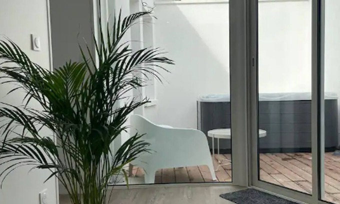 Tours House | Beautiful House Loft patio jacuzzi clim Tours