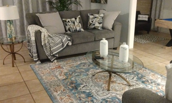 Windsor Forest House | beautiful house, where you can create some good memory. With your family friends