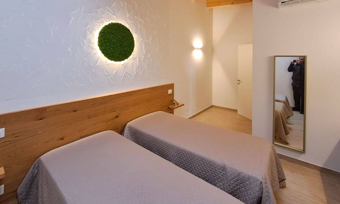 Cologna Spiaggia Villa | Beautiful apartment in villa for 4 guests with A/C, WIFI and TV