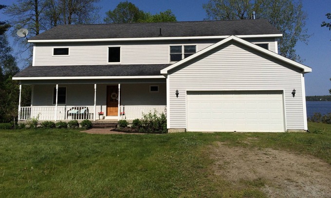 Chazy House | Beautiful Lakefront Home on Lake Champlain