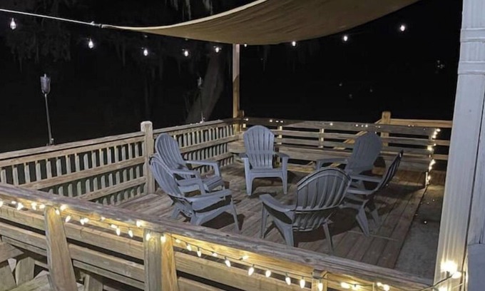 Eustis House | Beautiful Lakehouse Eustis Mount Dora