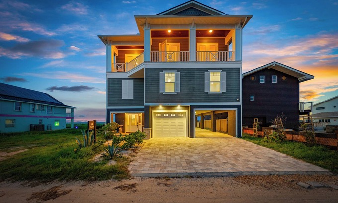 Flagler Beach House | Beautiful luxurious ocean front home Flagler Beach
