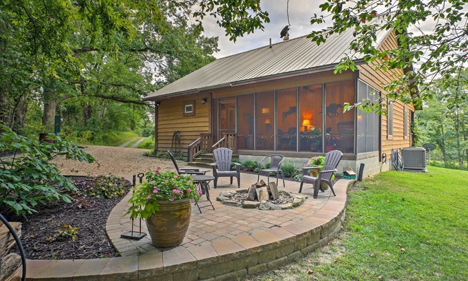 Makanda Cabin | Beautiful Makanda Cabin in Shawnee National Forest