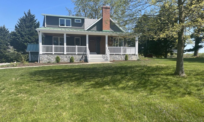 Gambrills House | Beautiful New Renovated Home on 3 Acres Between Annapolis/DC/Balt