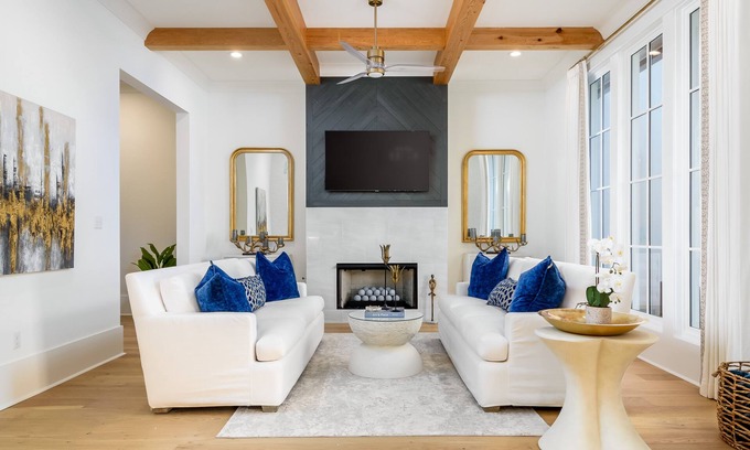 Highlands - Perkins House | Beautiful New Townhome! Outdoor Kitchen, Near L'auberge and LSU