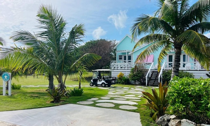 Hope Town House | Beautiful Newly Renovated Beach House - 2 bed 2 bath