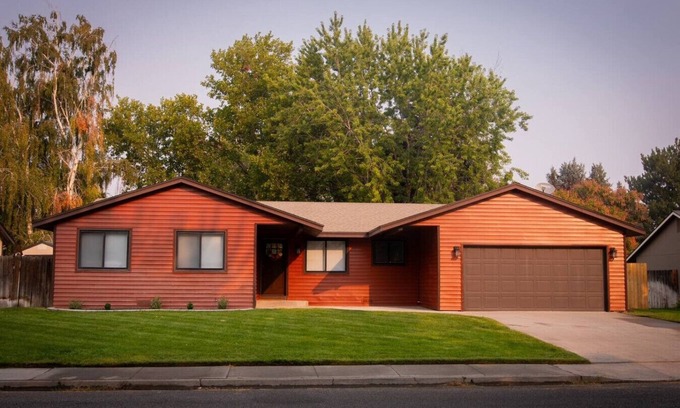 Tri-Cities Apartment | Beautiful Oasis in the Heart of the Tri-Cities