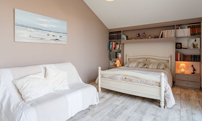 Saint-Germain-sur-Ay House | Beautiful private villa for 2 guests with WIFI, TV and terrace