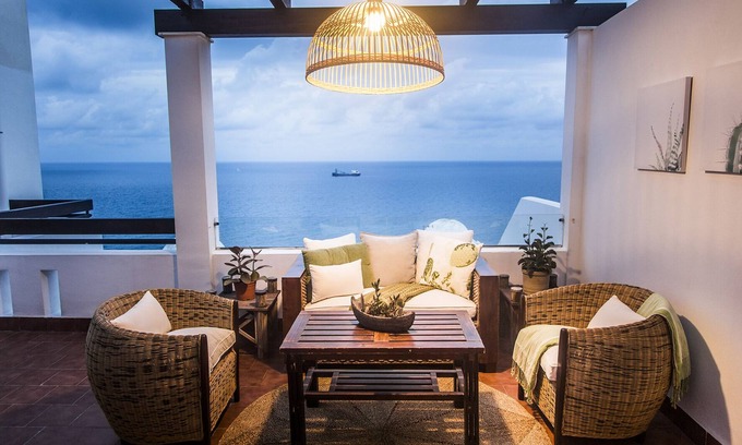 Carboneras Apartment | Beautiful Penthouse with incredible sea views