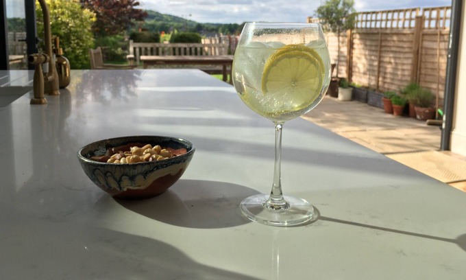 Dorking House | Beautiful period property with stunning views - in town centre