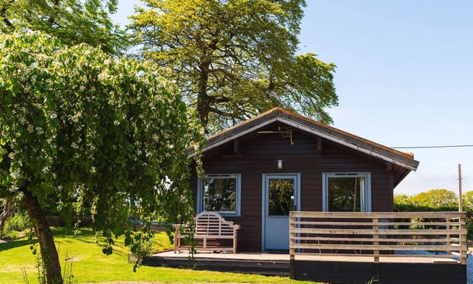 Brazzacott House | Beautiful private villa for 4 people with WIFI, TV and pets allowed