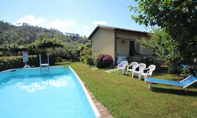 San Bernardino House | Beautiful private villa for 6 people with WIFI, A/C, private pool, TV, patio and pets allowed