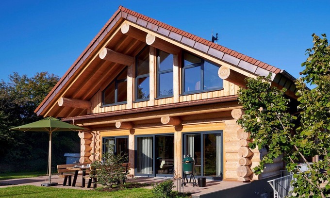 Heitersheim House | Beautiful private villa for 8 guests with hot tub, pool, WIFI, TV, patio and pets allowed