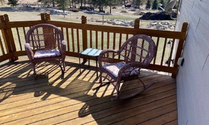Custer House | Beautiful private handicap accessible home, close to Custer and Michelson Trail.