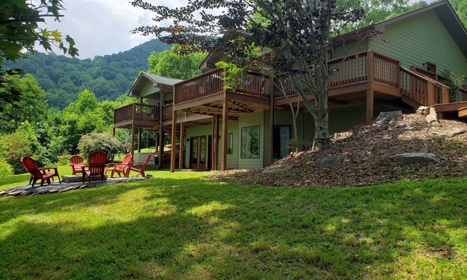 Leicester House | Beautiful Private Mountain Estate Close to Asheville w/Hot Tub & Sauna