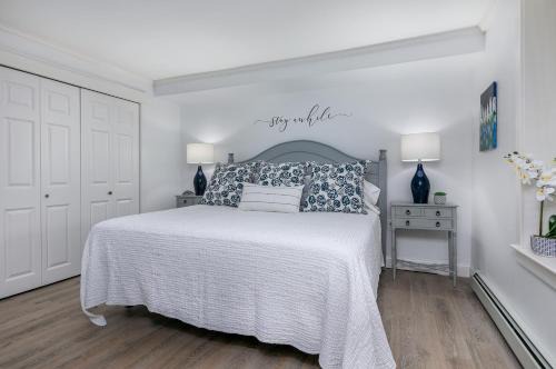 Kennebunk House | Beautiful PRIVATE Oasis - On the River's Edge