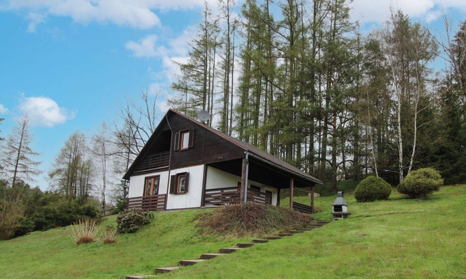 Krasna Lipa House | Beautiful private villa for 5 people with WIFI, TV, terrace, pets allowed and panoramic view