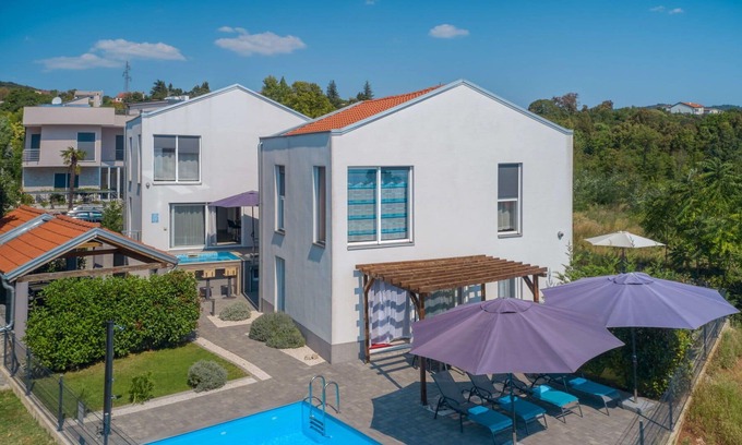 Pobri House | Beautiful private villa for 16 guests with A/C, hot tub, WIFI, private pool, TV, terrace and par...