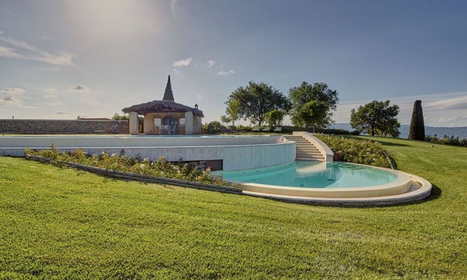 Arezzo Villa | Beautiful private villa for 8 guests with private pool, WIFI, A/C, TV, patio and panoramic view
