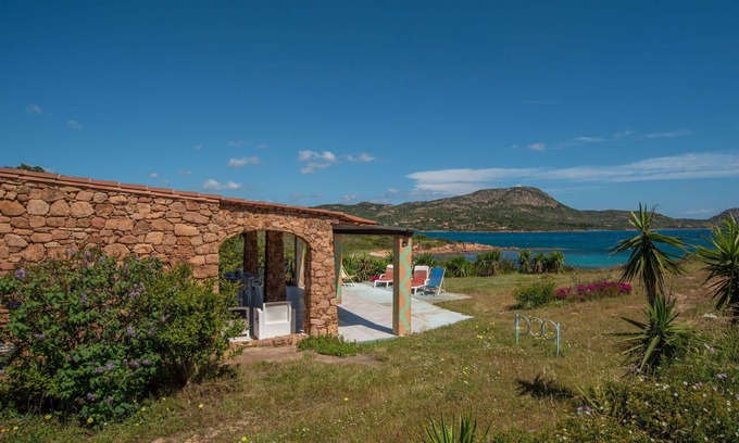 Costa Corallina House | Beautiful private villa for 6 people with WIFI and TV