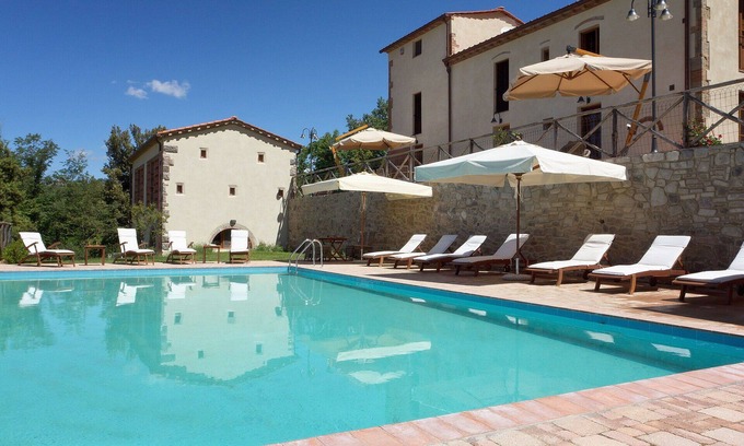Palaia Villa | Beautiful private villa for 12 people with private pool, WIFI, A/C, TV, patio and panoramic view
