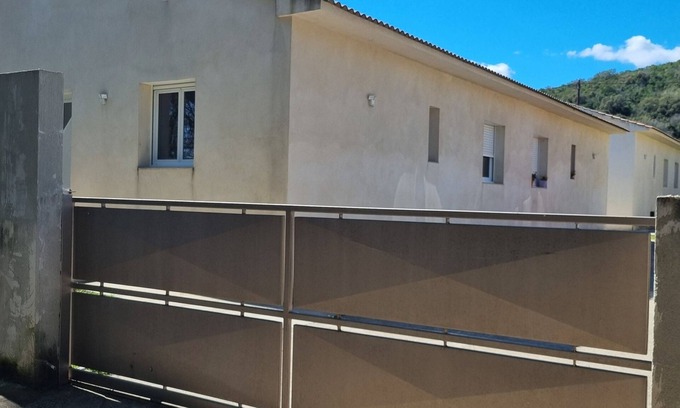 Poggio-Mezzana House | Beautiful, quiet house within walking distance of the sea.